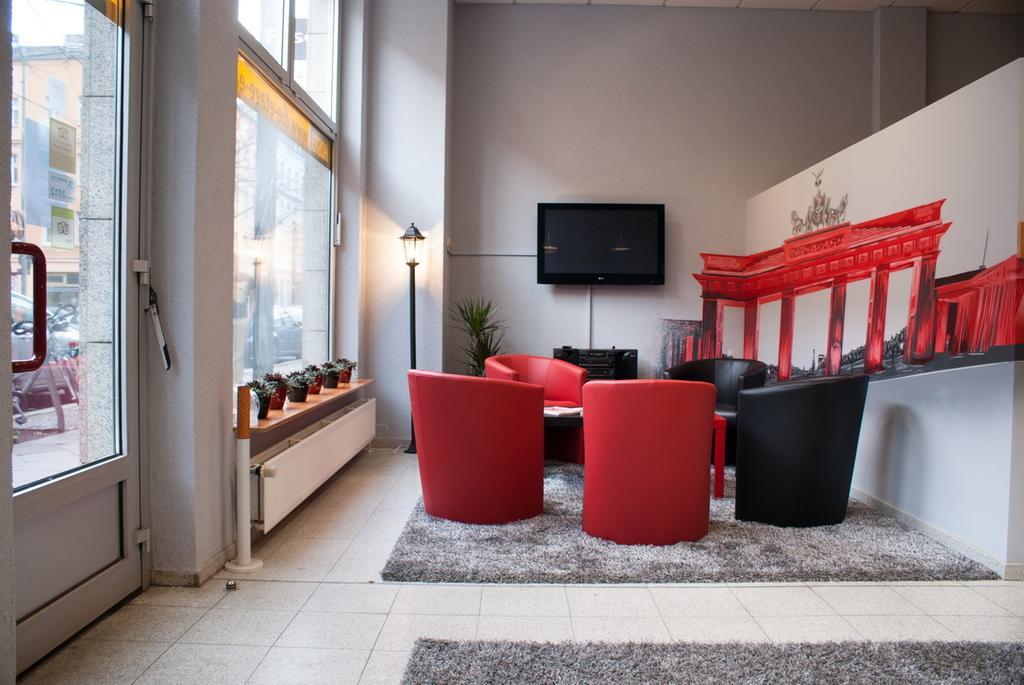 Hostel Die Etage East Berlin Dış mekan fotoğraf