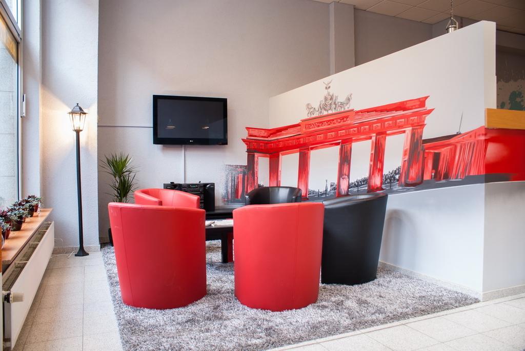 Hostel Die Etage East Berlin Dış mekan fotoğraf