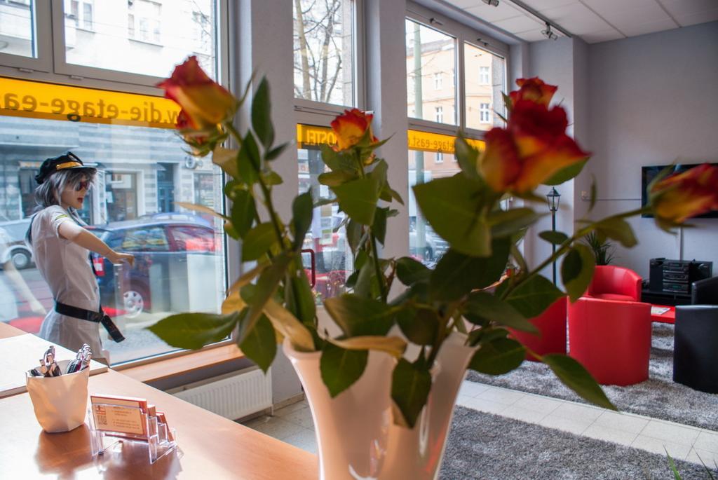 Hostel Die Etage East Berlin Dış mekan fotoğraf
